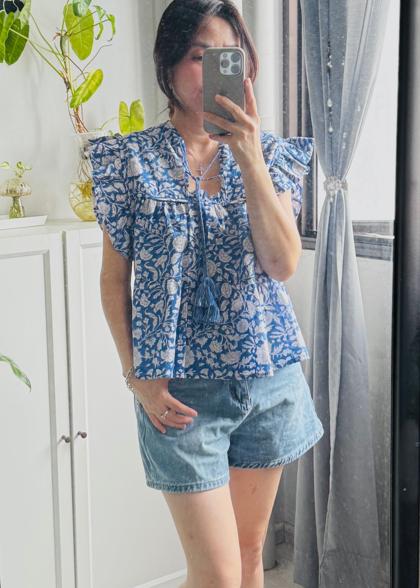 Nico Tassel Cotton Top | Blue Fields