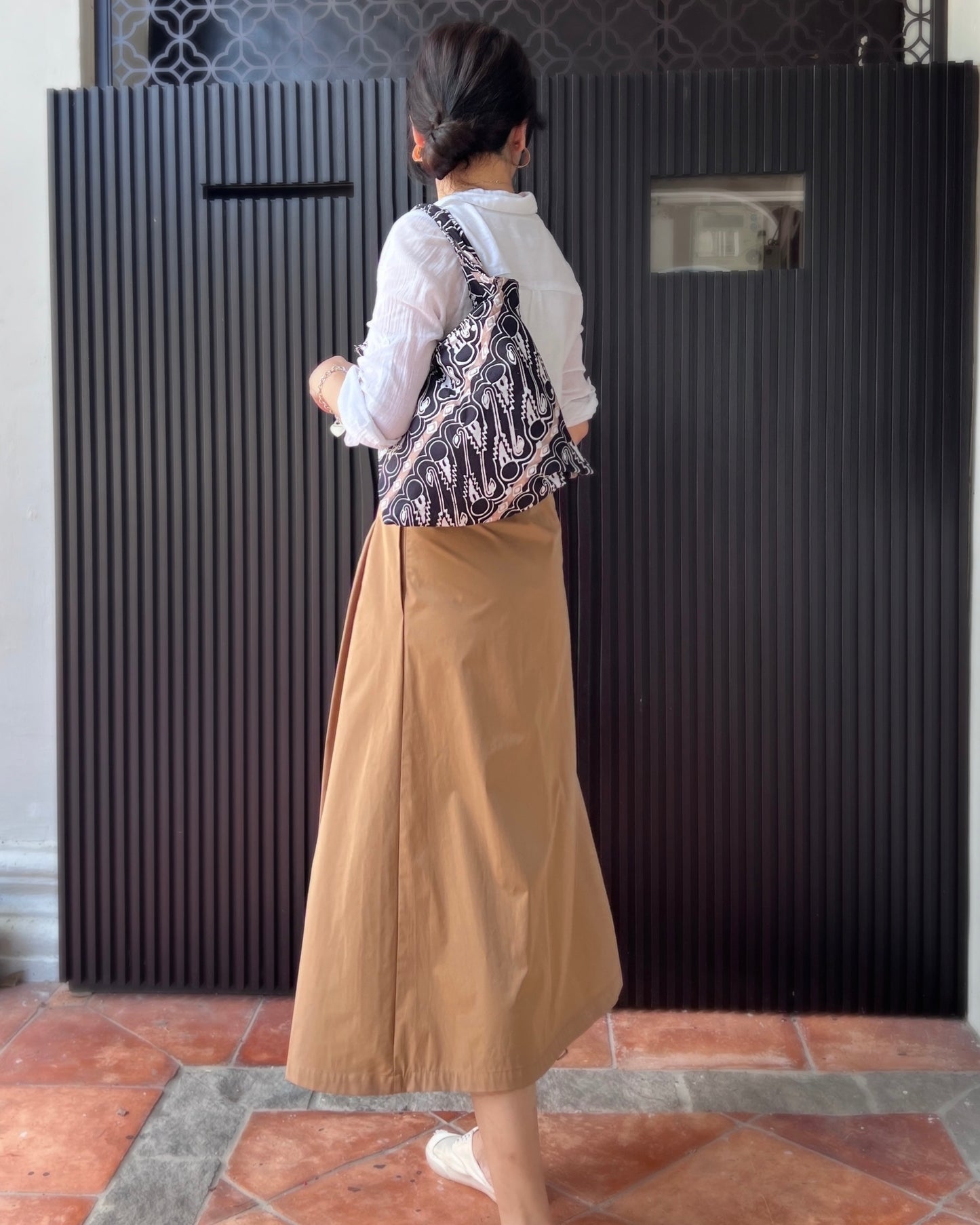 Peace Cotton Batik Bag - Black Brown Floral