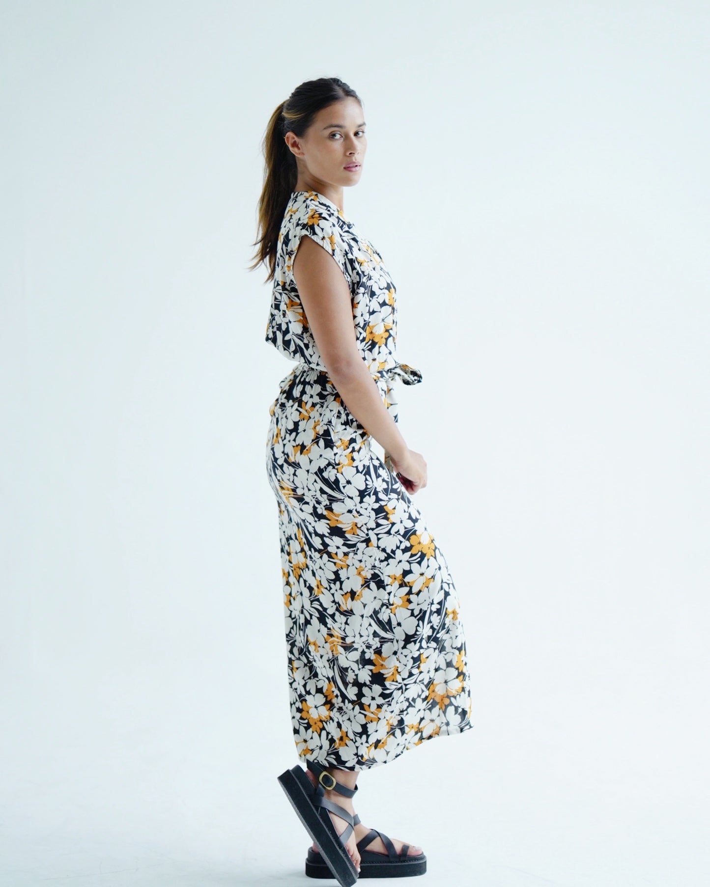 Sofia Dress - Tropical Yellow