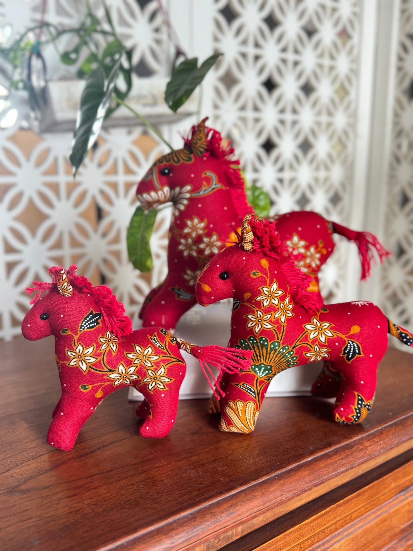 SET OF 3 : HORSE CNY ORNAMENT- Batik Red Brown