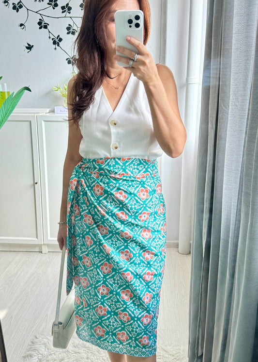 {PRE-ORDER} Jainee Plus Size Wrap Skirt - Batik Turquoise Orange