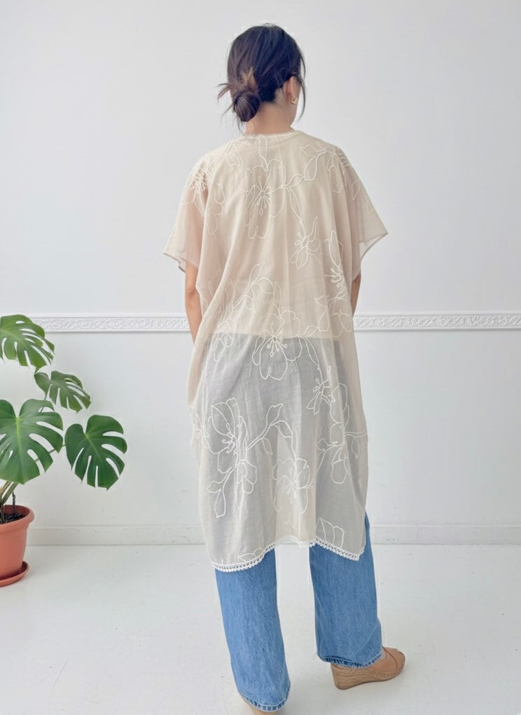 Jens Outer | Embroidery Beige