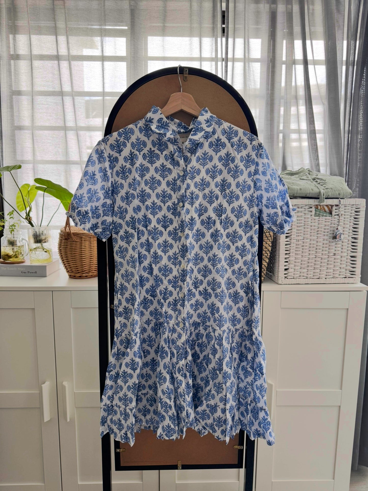 Elise Dress - missing last button