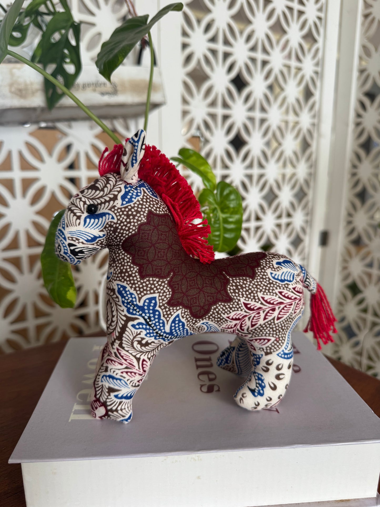 MID SIZE : HORSE CNY ORNAMENT- 6 prints available