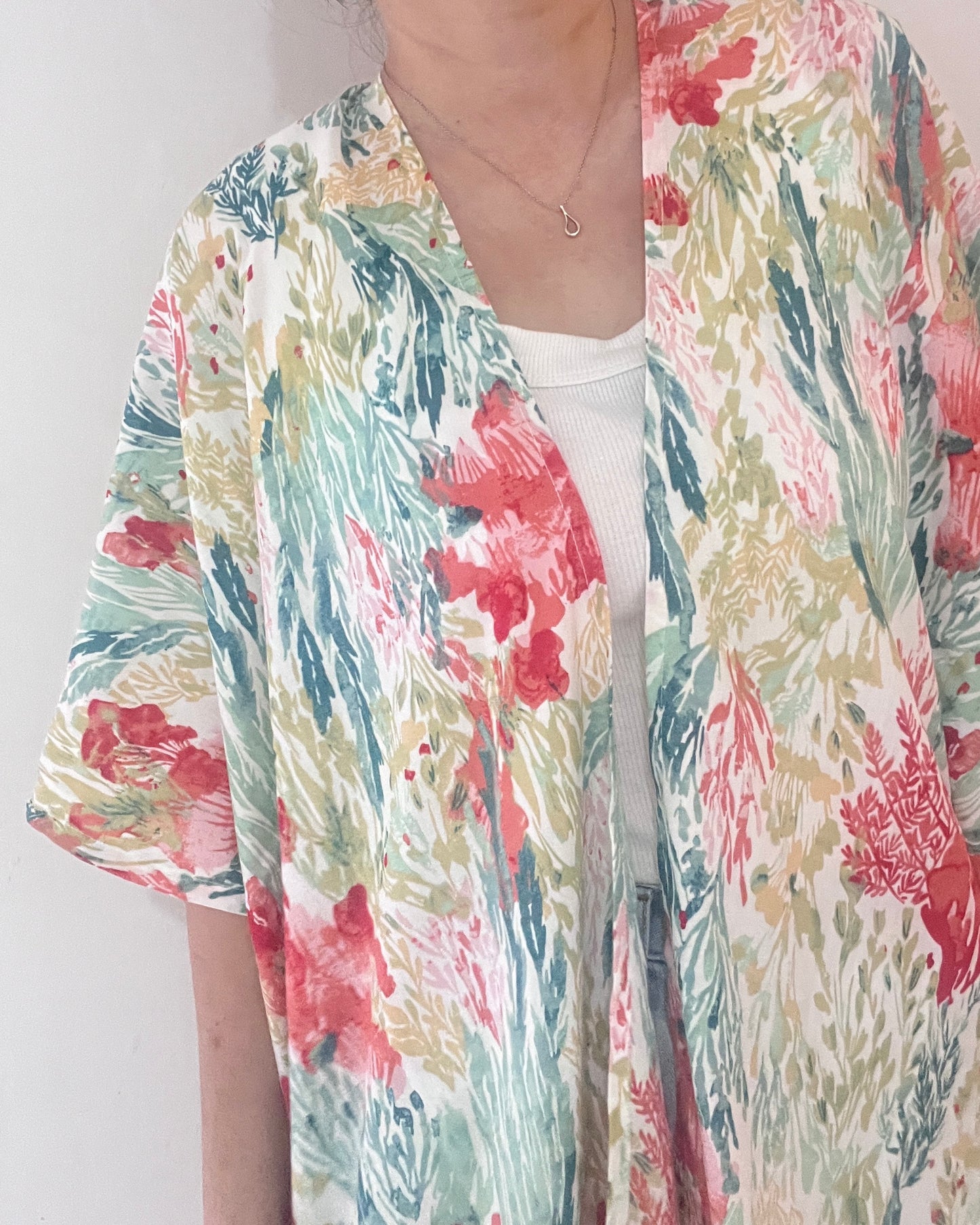 Kyla Kimono - Floral Pastel
