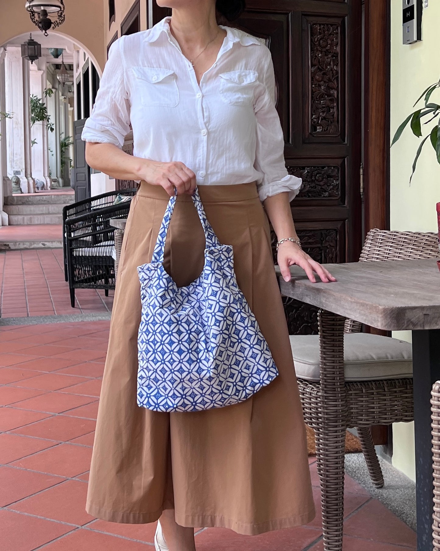 Peace Cotton Batik Bag - Sky Blue Floral