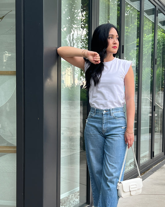 Rae Tee With Back Keyhole Details - White