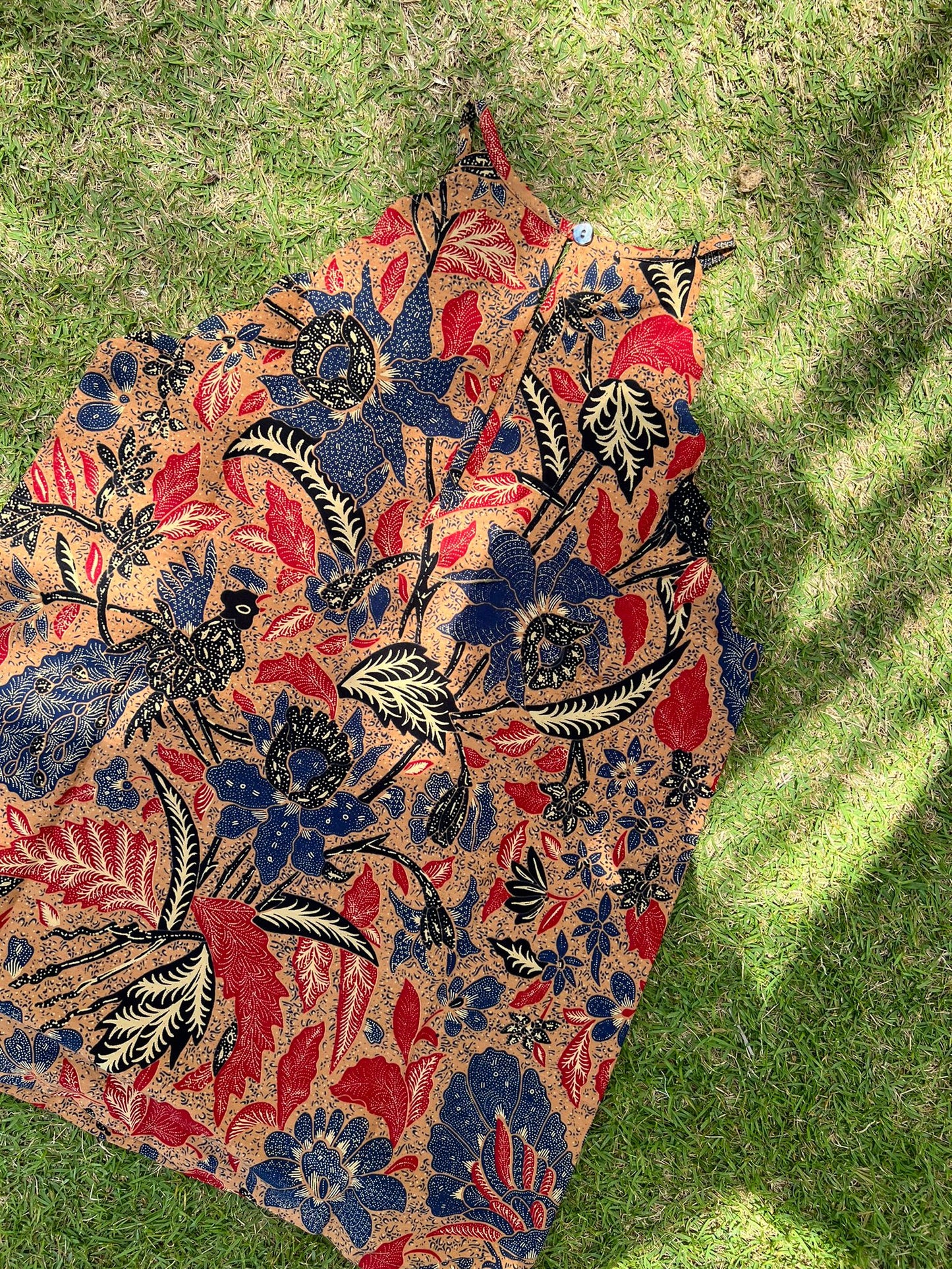 Jolie Batik Scallop Halter Top - Brown Floral