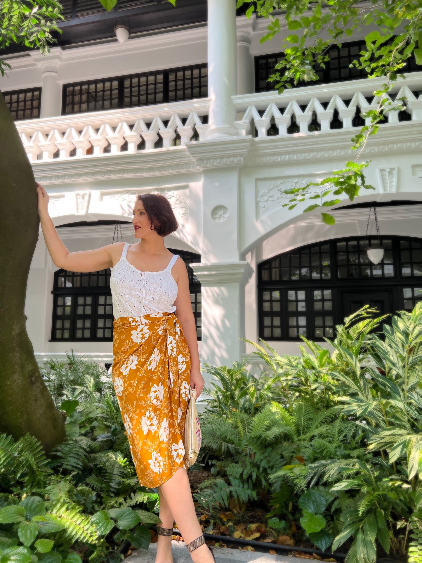 Jainee Plus Size Wrap Skirt In Floral Brown [LAST PIECE]